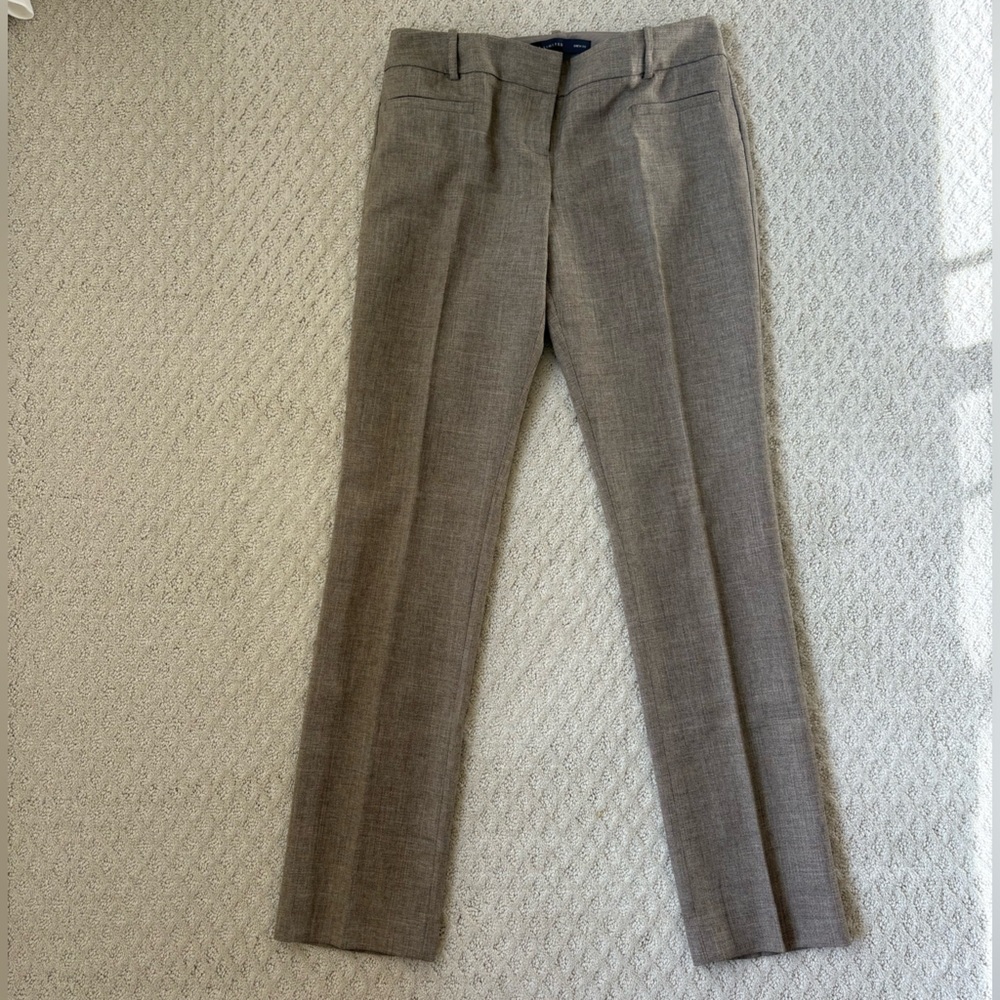 The Limited women’s Light Brown Dress Pants -4 R